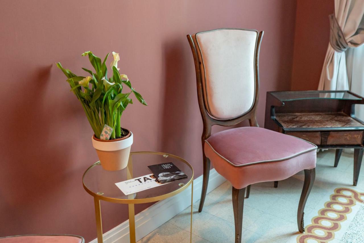 Il Fiore D'Oro Luxury Holiday House Neapel Exteriör bild